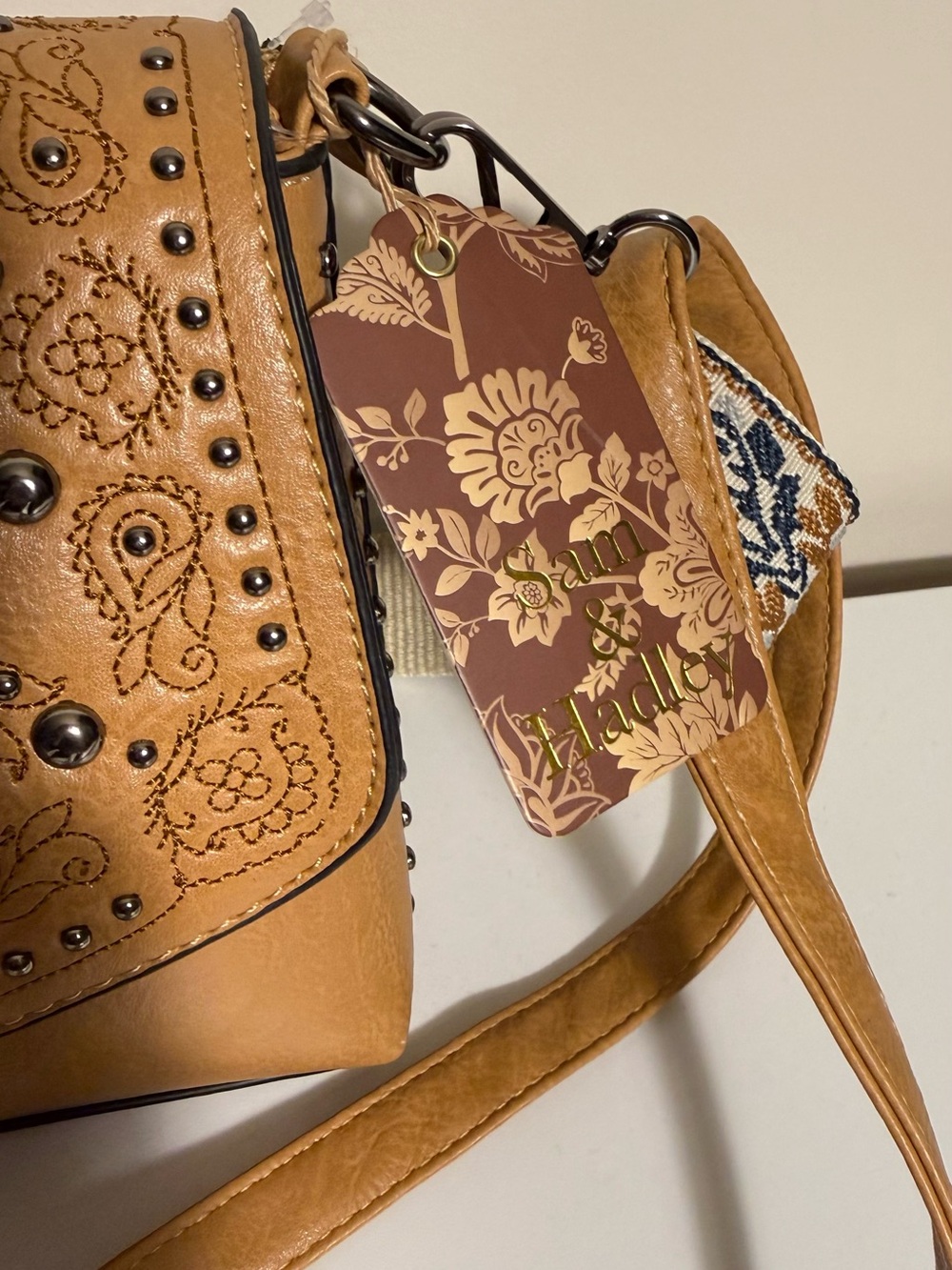 Embroidered Tassel Crossbody Bag in Tan - Picture 4 of 8
